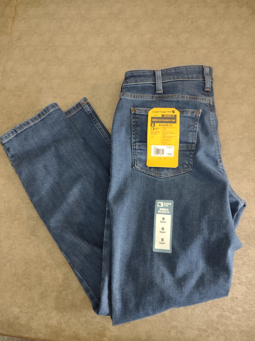 Carhartt Women's Relaxed Jeans in Medium Blue Wash